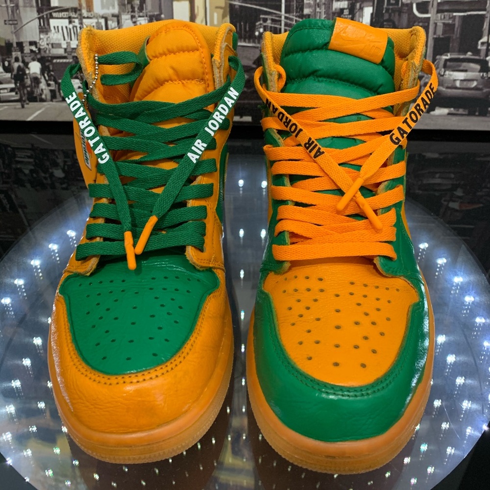Custom Air Jordan Mid 1 Gatorade addition